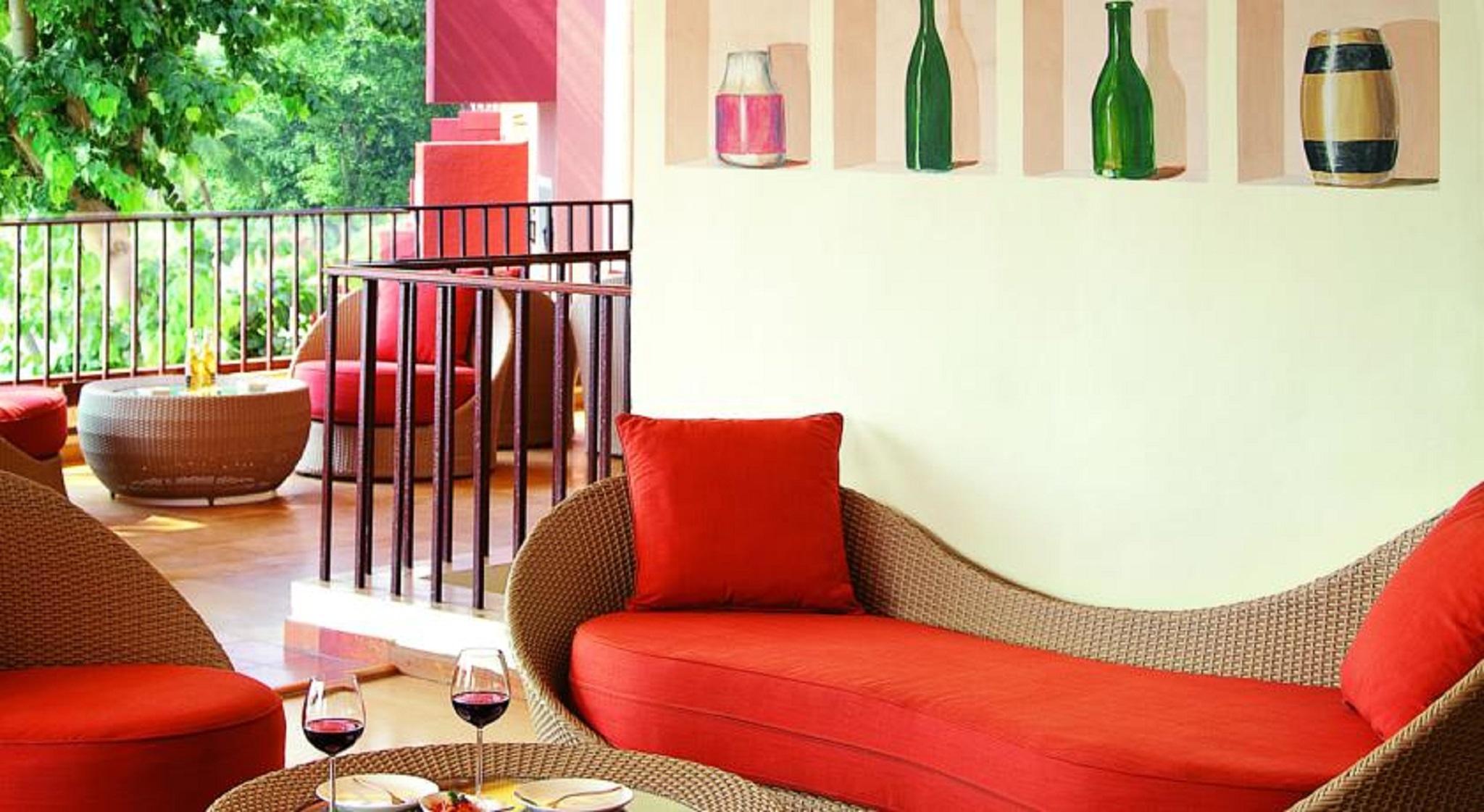 Taj Cidade De Goa Heritage, Goa Santa Cruz Extérieur photo A lounge at the hotel